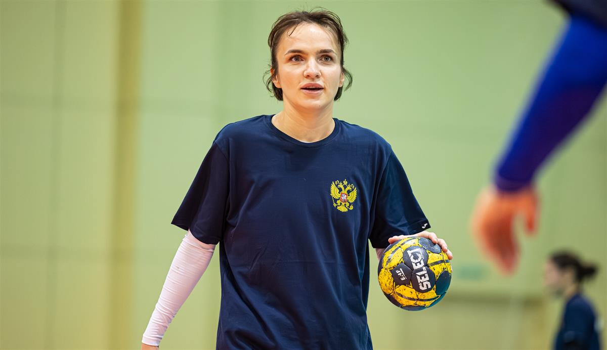 Анна Вяхирева – в Москве, завтра женская сборная начнет тренироваться в Новогорске