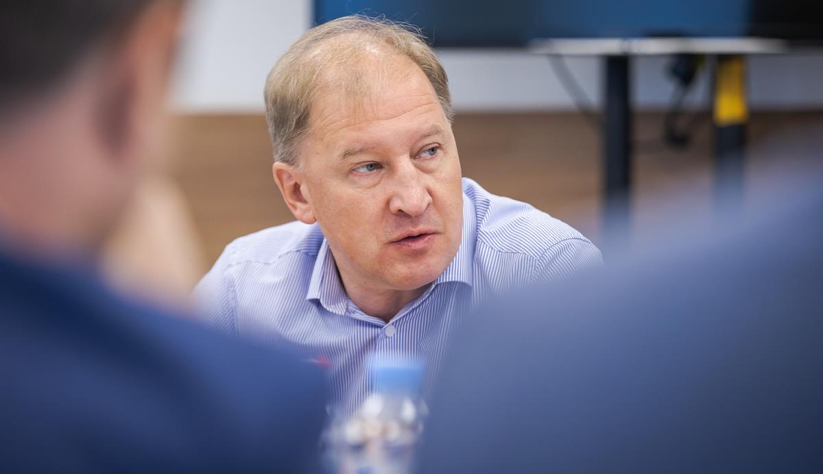 Поздравляем Олега Шалаева