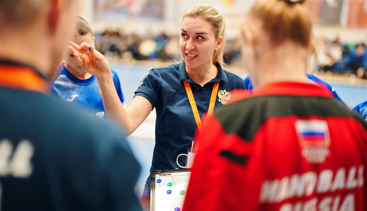 Ольга Акопян: «Ждём возвращения на международную арену и посылаем во вселенную позитивные мысли»