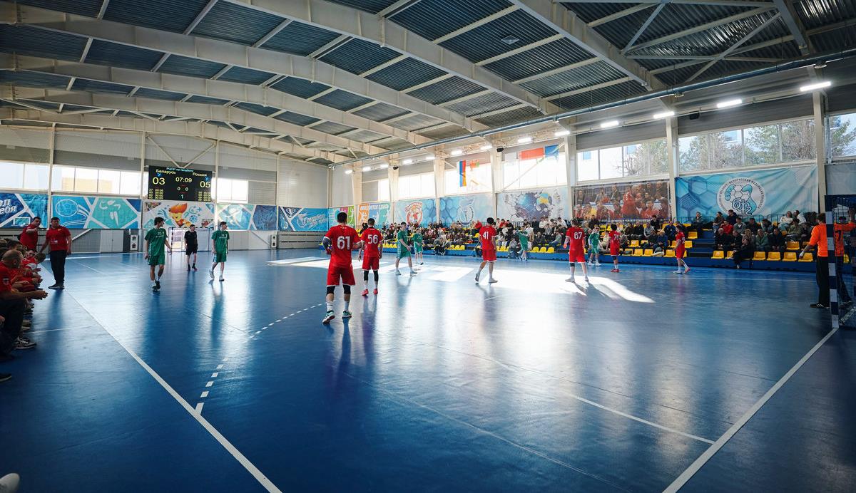 Не сдержали Фурмана. Первый матч юношеских сборных остался за белорусами