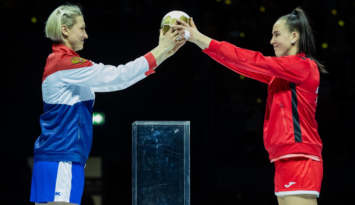 50 — к юбилею! Гала-матч завершился ничьей