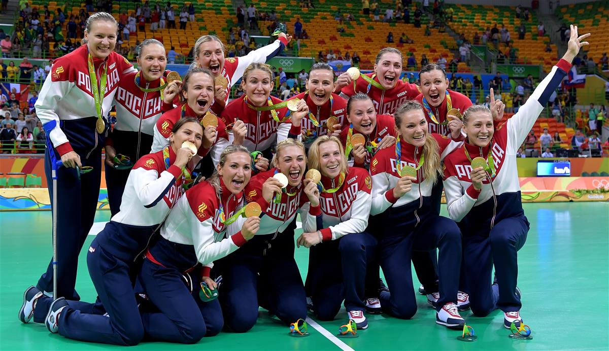 Анна Седойкина: «Перчатки на скамейке – это необходимость»